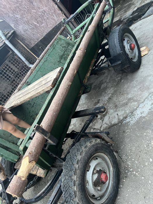 Vand caruta de cai sau tractor