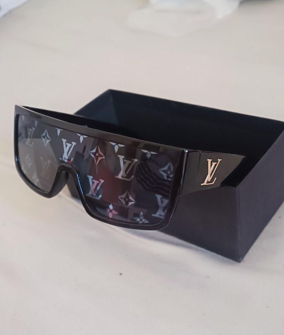 Ochelari de soare Louis Vuitton si D&G