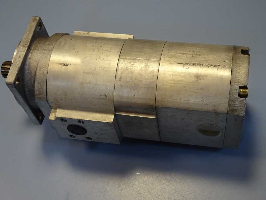 Хидравлична зъбна помпа "Prva Petoletka" 3117.317.9 Hydraulic pump