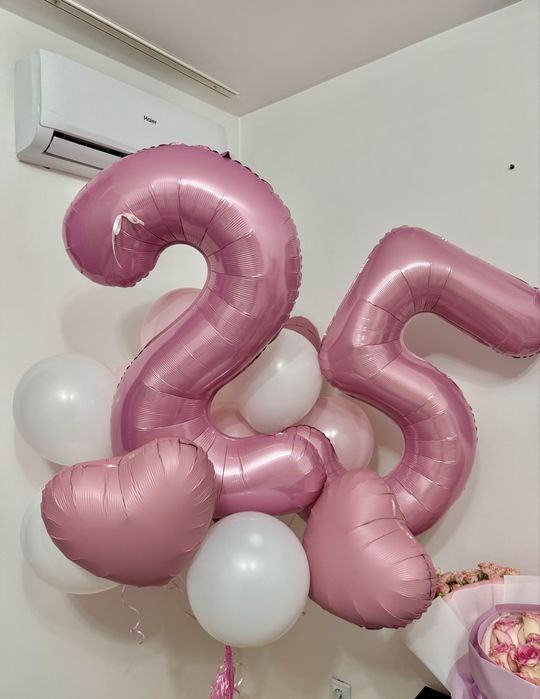 Продам шарики 13 шариков и цифра 25