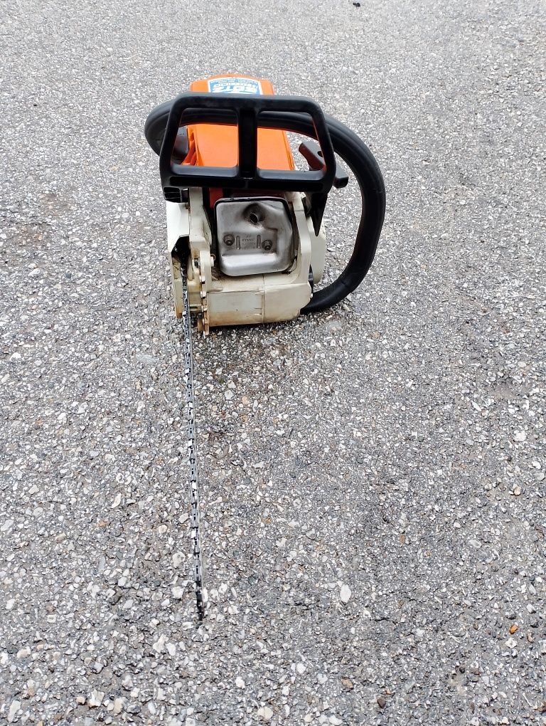 Бензинова резачка Stihl MS 250