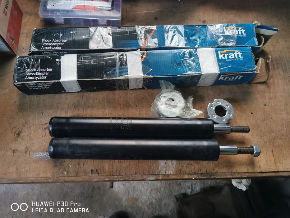 Амортисьори голф 2 джета 2