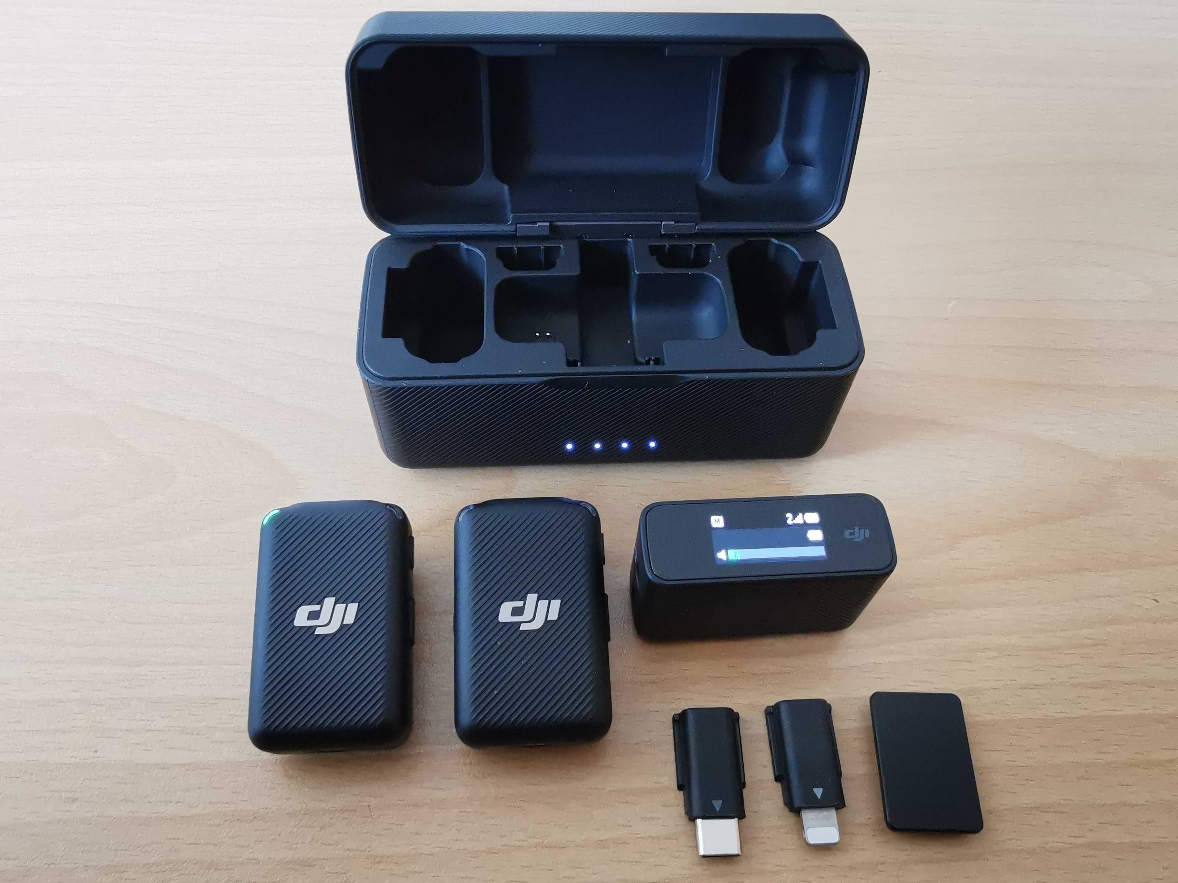 DJI Mic (2 TX + 1 RX + Charging Case) система от микрофони