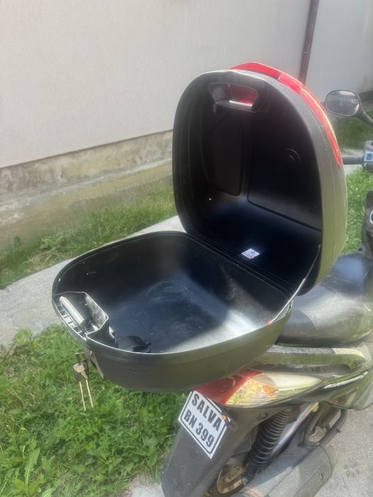 Yamaha Cygnus 2008 pe Injectie - 4 Timpi Scuter Moped
