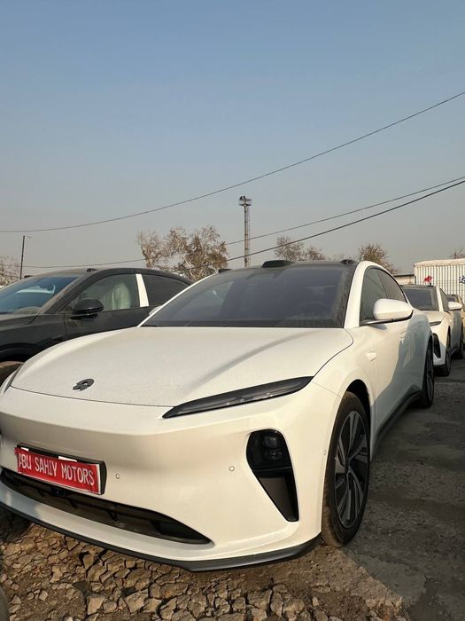 NIO kompaniyasiga qarashli EL 6 model