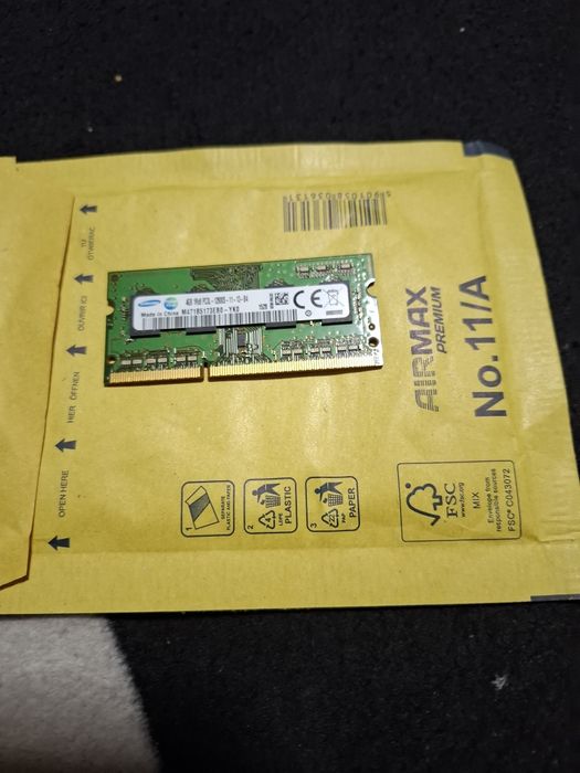 4 gb ram DDR3L în stare perfecta