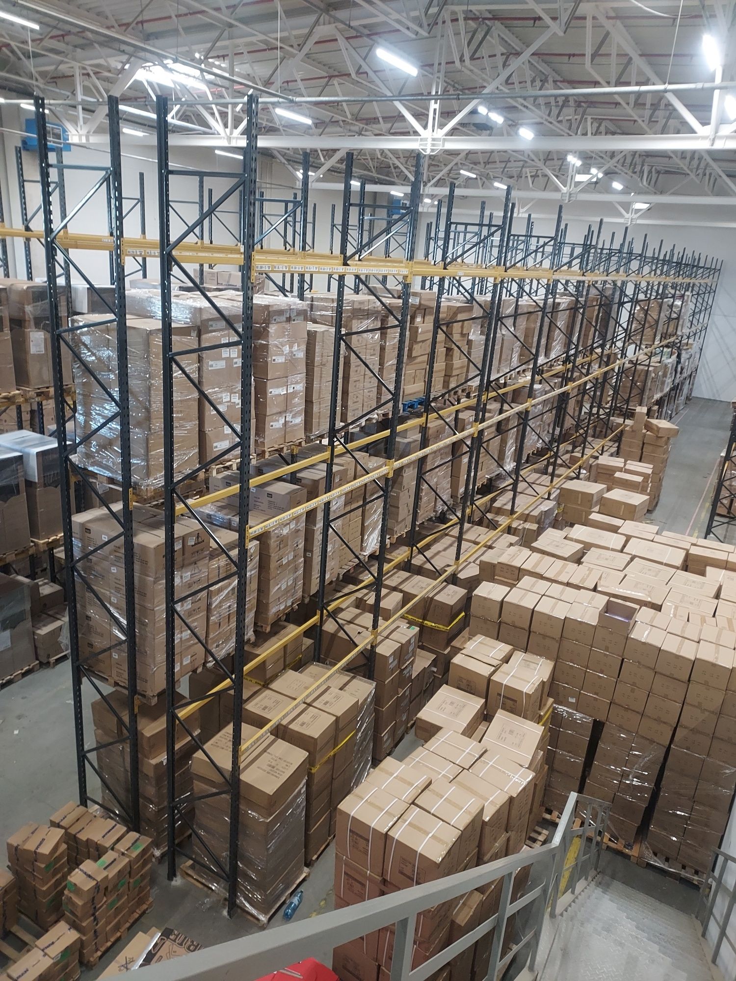 Rafturi metalice P720