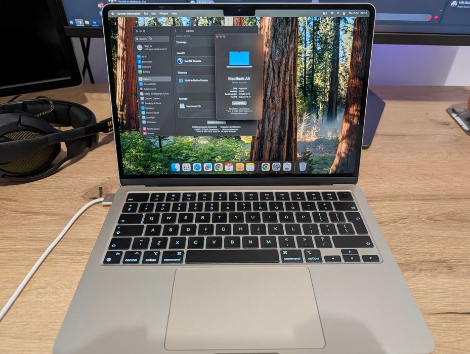 Laptop Apple MacBook Air 13", M3, 16GB RAM, 256GB, Garantie 2027