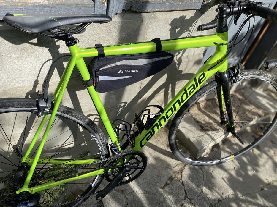 Bicicleta semi cursiera