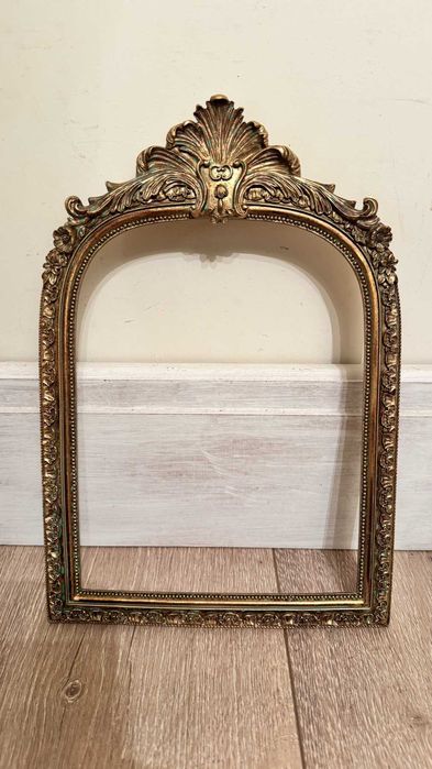 Голяма рамка за стена, бароков стил.