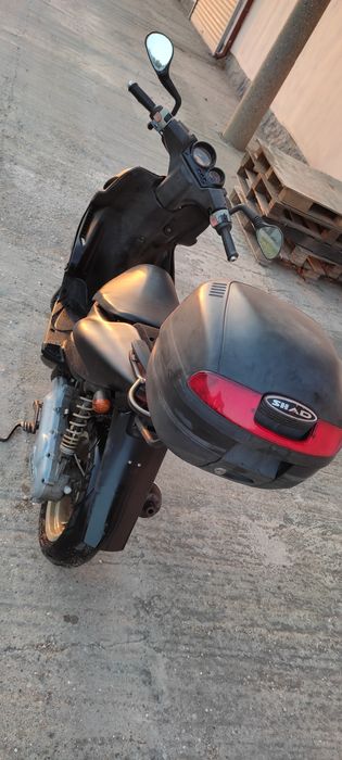 Скутер Ямаха Аерокс МБК 50 кубика, редовен с документи, регистриран !