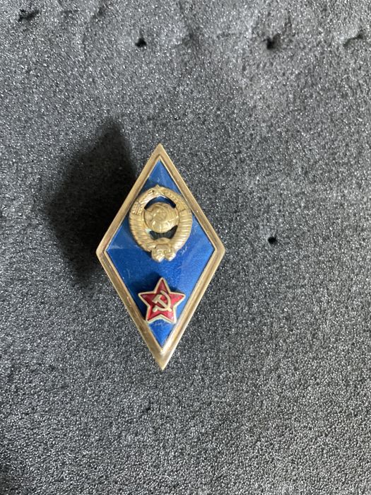Продам знак военного училища