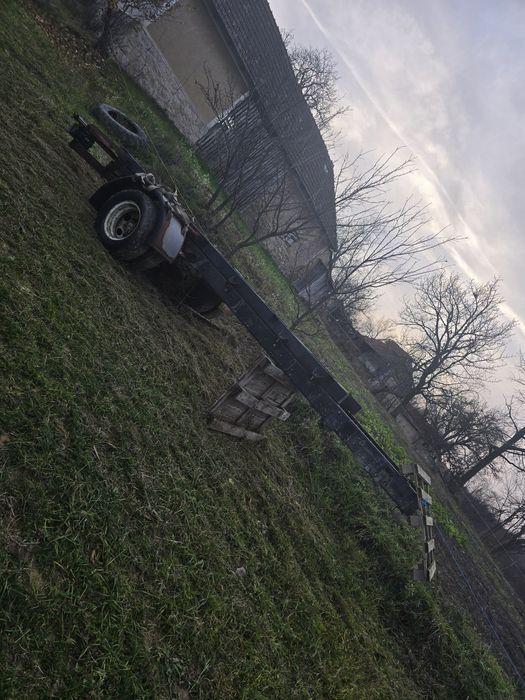 Vând axe și șasiu