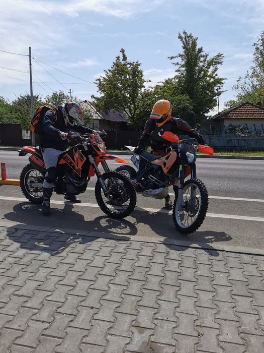 Vand motocicleta KTM enduro lc400