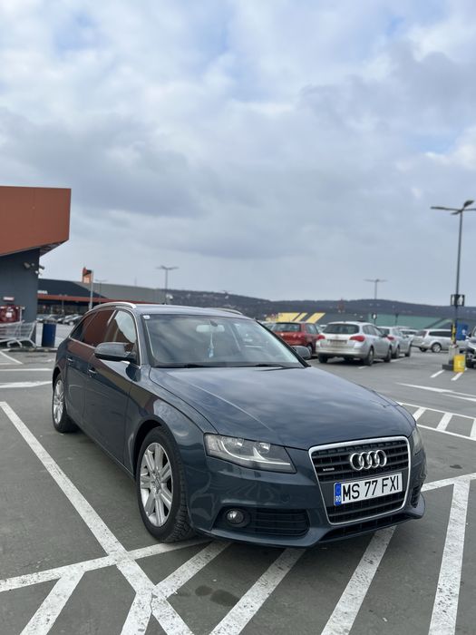 Vând sau schimb Audi A4 b8