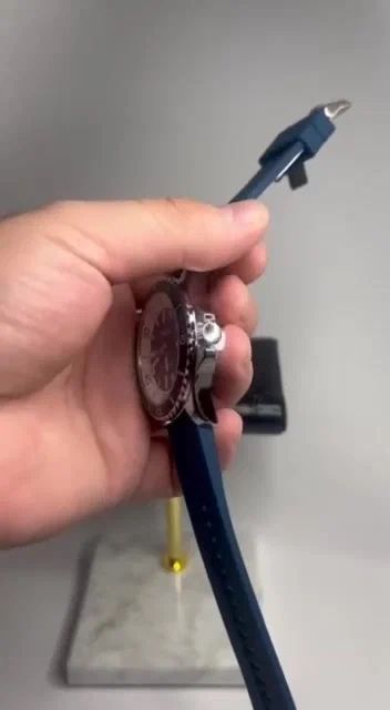 Наручный Чассы curren