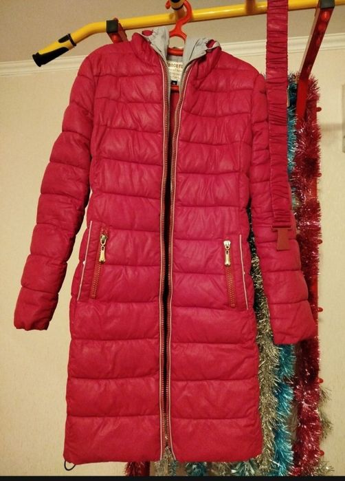 Куртка длинная малиновая красная 48 М