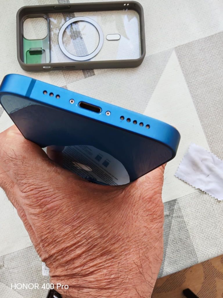 IPhone 13 Blue 128 гб. Перфектен без Забележки
