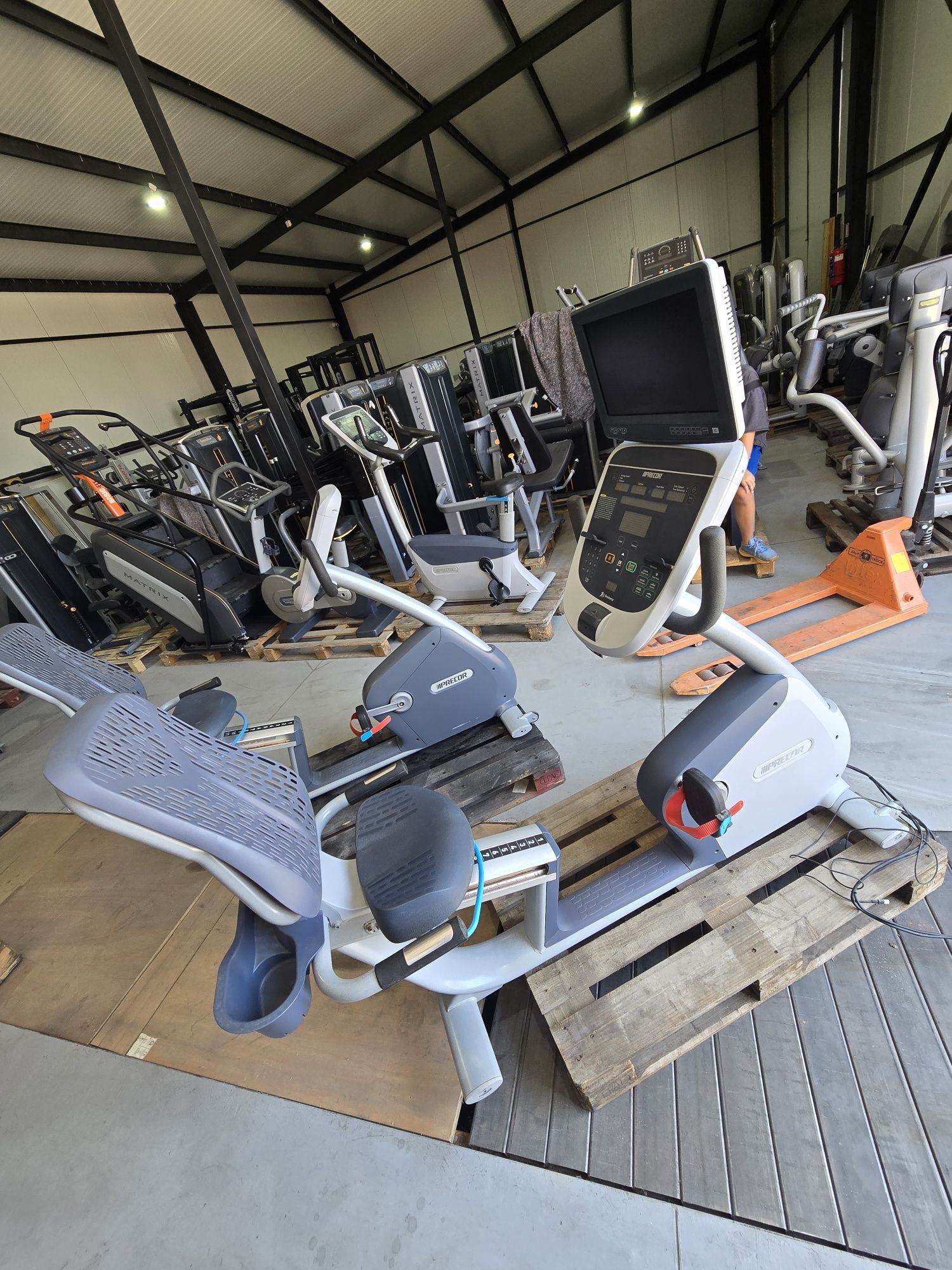 Precor recombere bike USA прекор колело с облегалка рециклирано