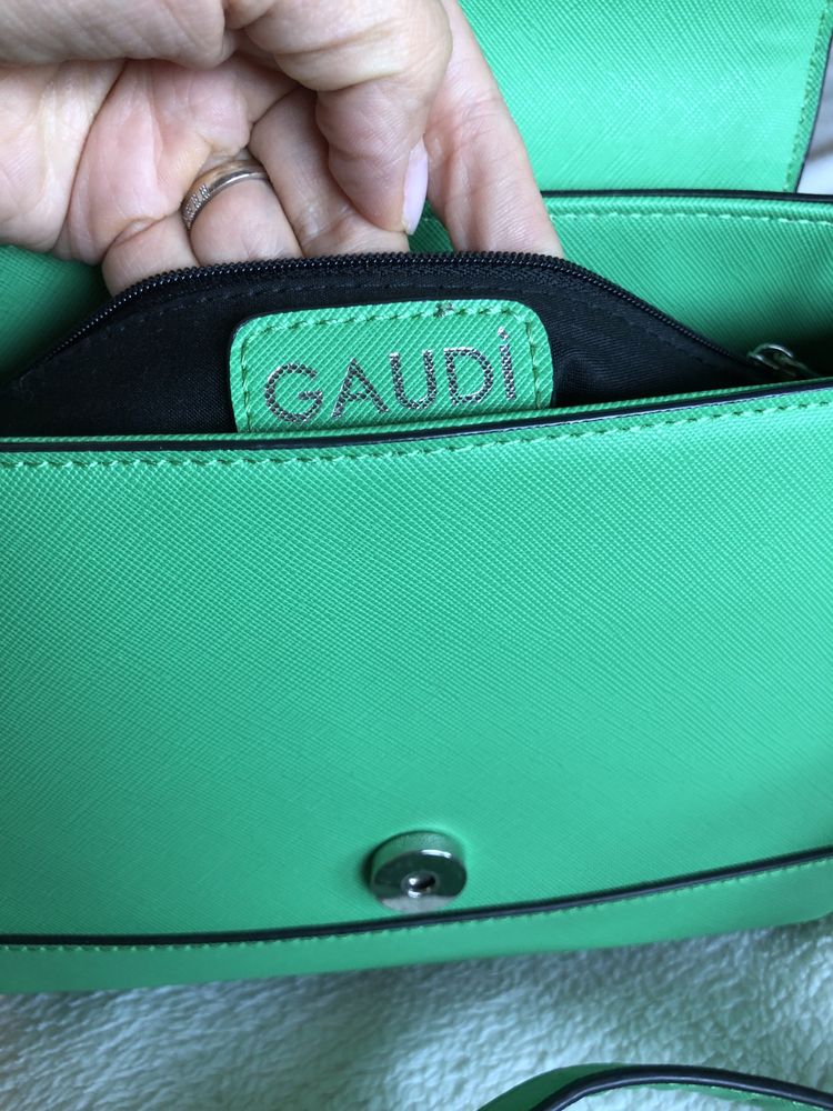 Дамска чанта Gaudi