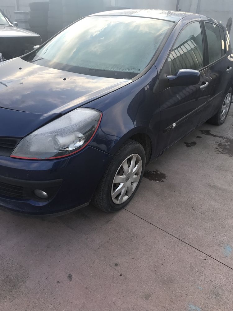 Aripa usa stanga fata usa stg spate oglinda Clio3