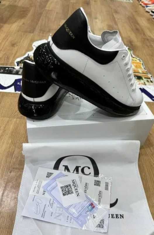Adidasi Alexander McQUEEN piele naturala alb-negru full box PREMIUM