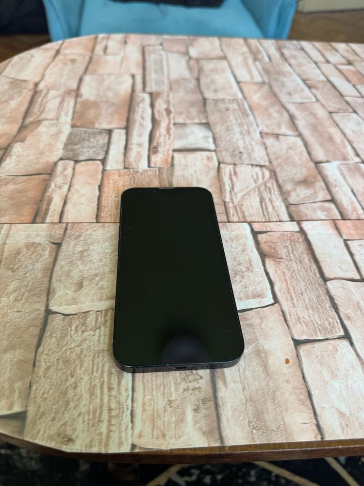 Iphone 13 midnight