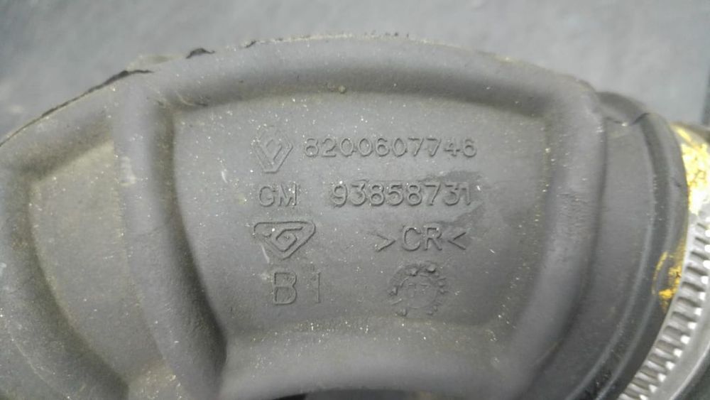 furtun intercooler 2.0 dci m9r renault trafic 2 opel vivaro  8200607746