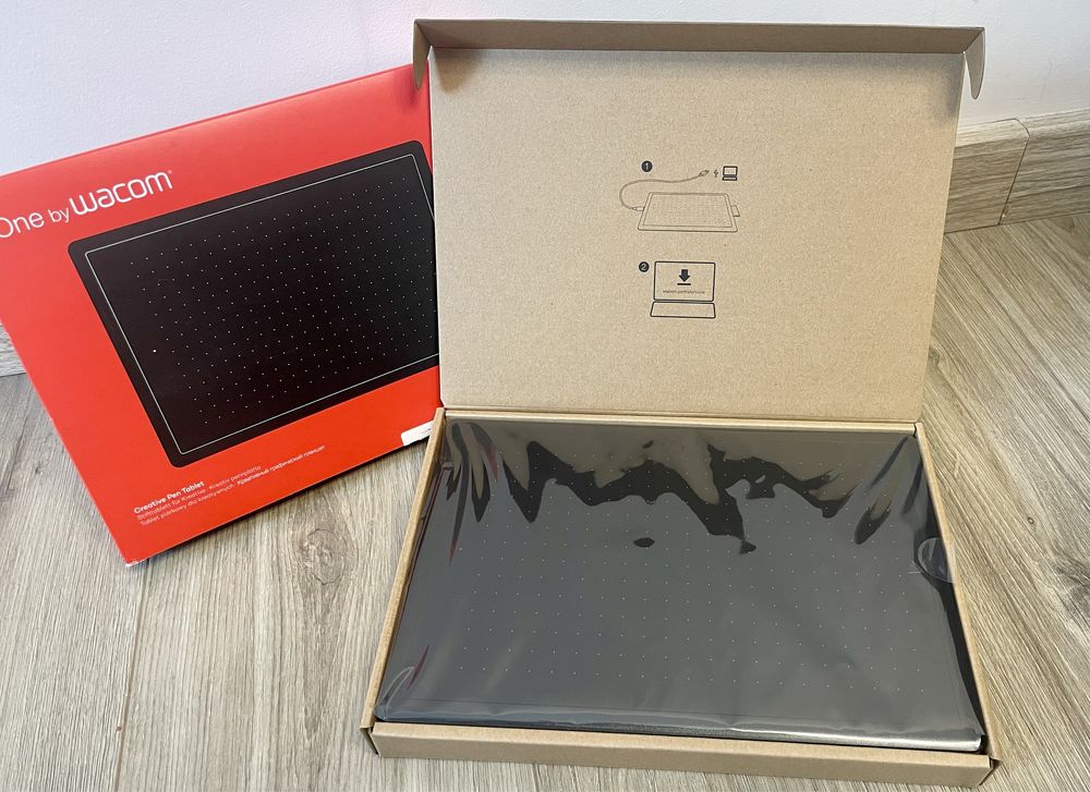 Графический планшет Wacom One Medium CTL-672