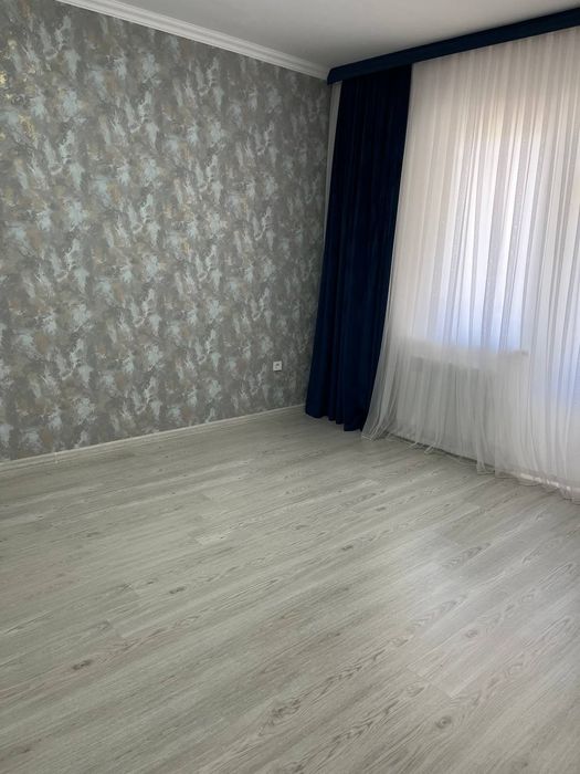 Яшнобод олмос махалла квартира срочно сотилади