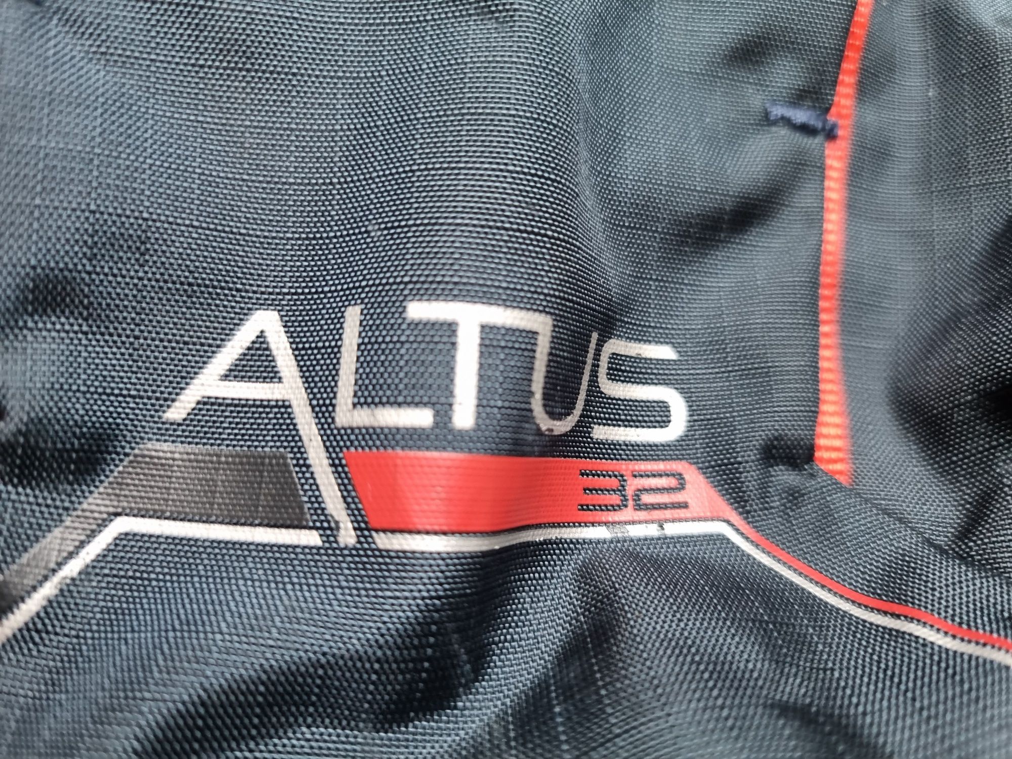 Раница Lowe Alpine Altus 32