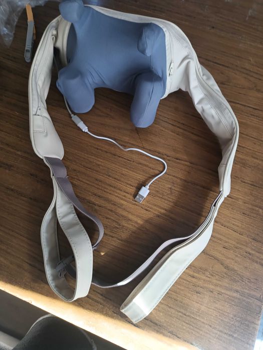 Масажор за врат почти неизползван