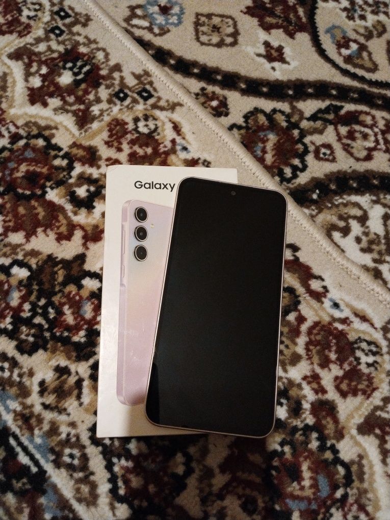 Samsung A35 8/128