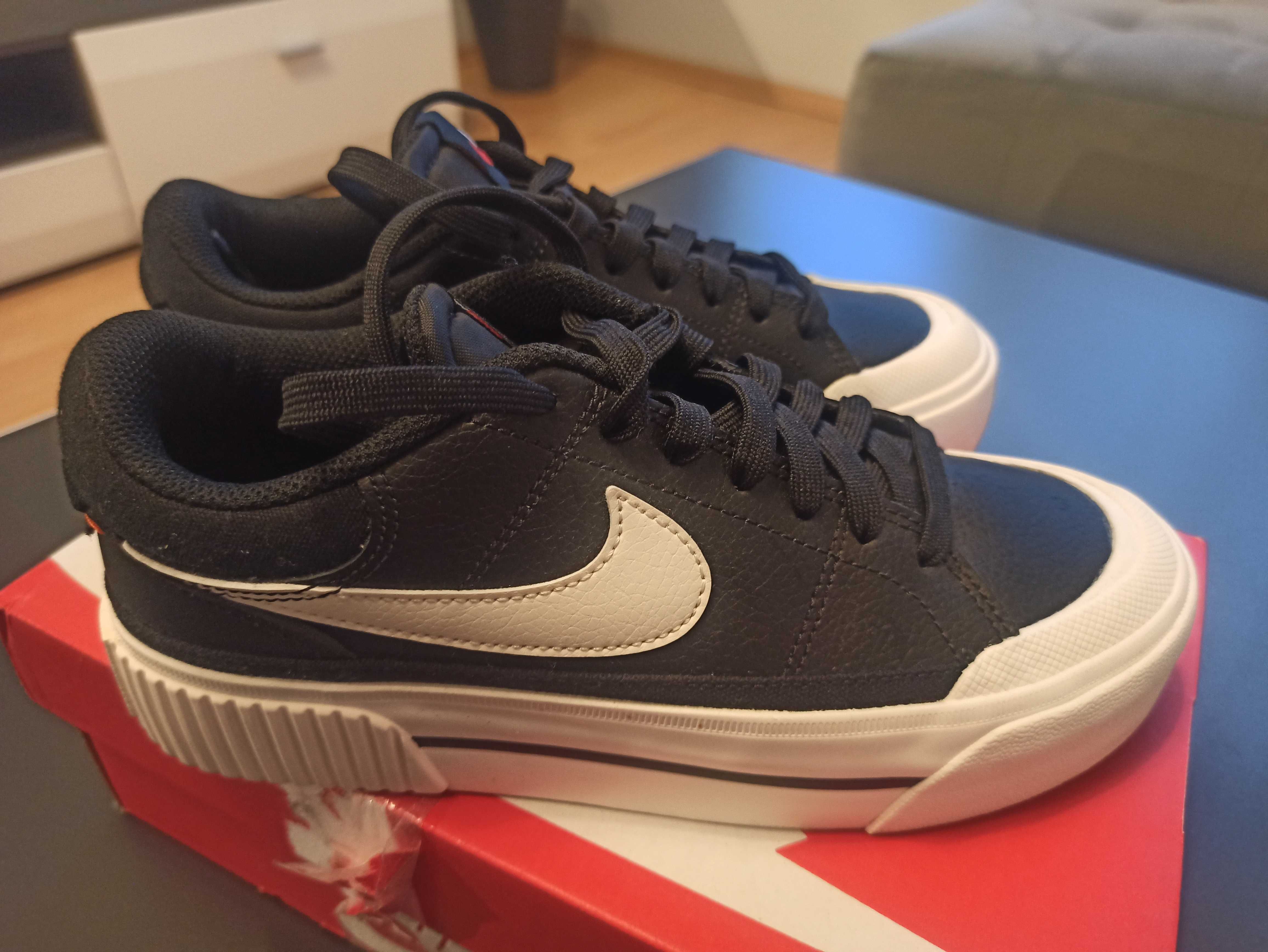 Nike Court Legacy Lift WOMAN