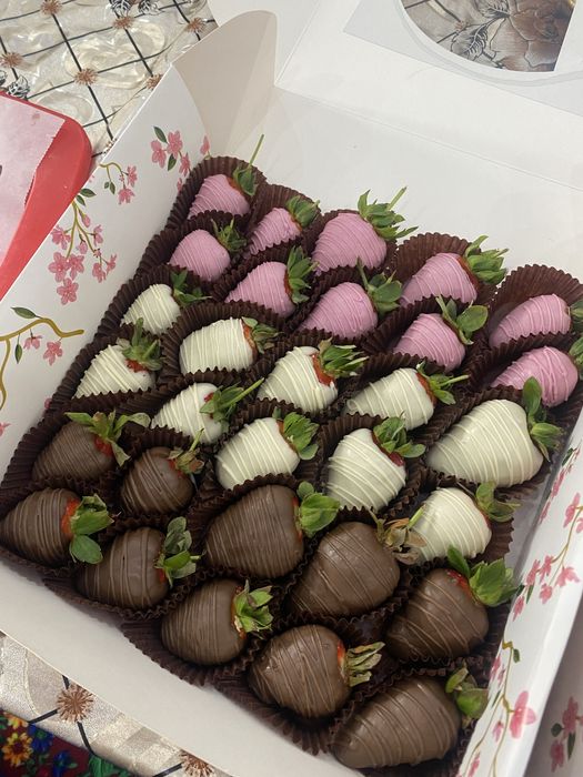 клубника в шоколаде