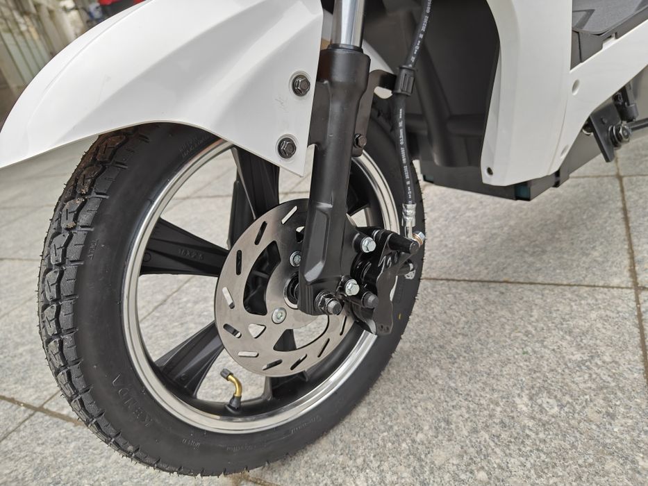 Nou in Brasov ! Scuter Electric KUBA RKS Ecorider Motor 800W 25km/h !