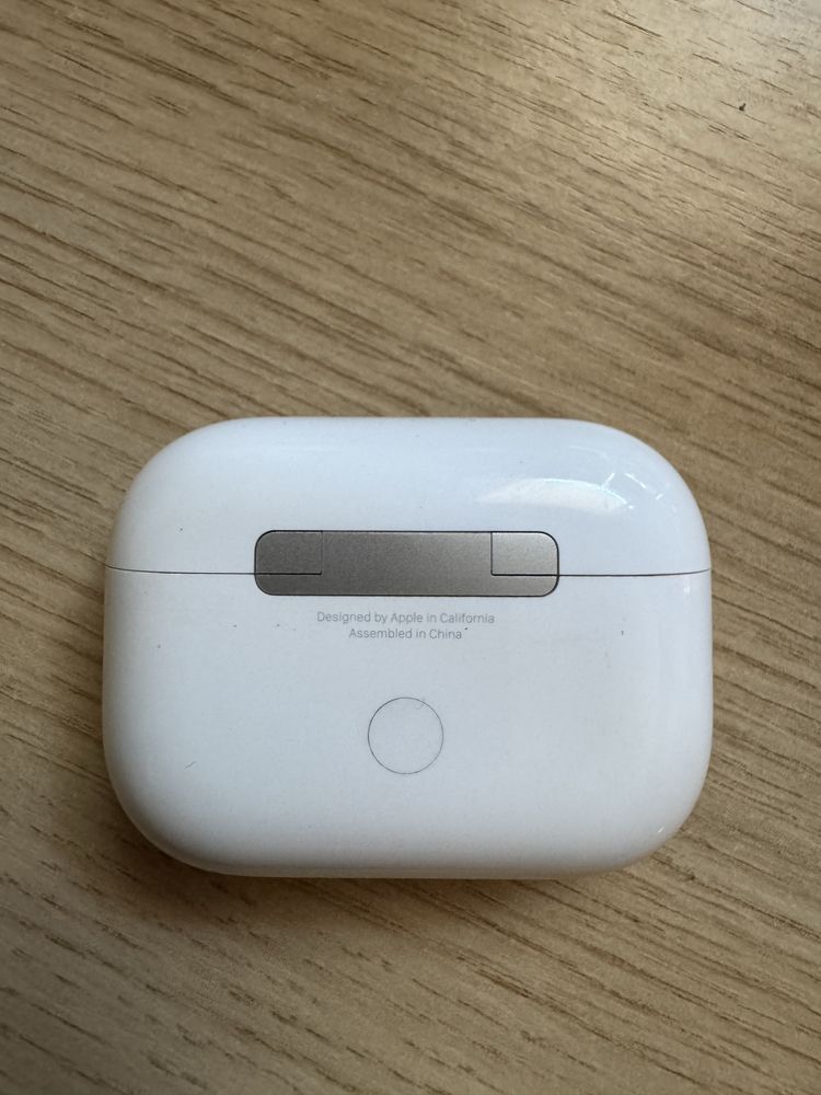 Оригинални Apple Airpods Pro 2 USB-C слушалки