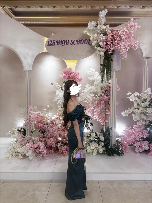 Красивое, вечернее платье