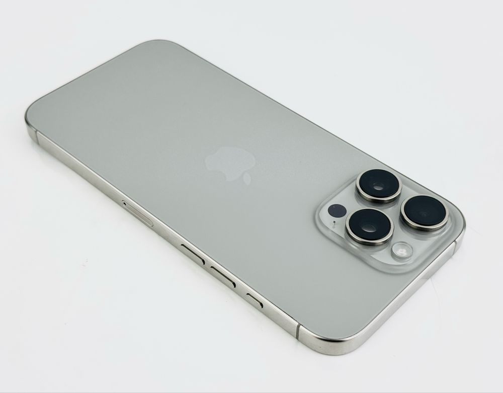 НОВ! Apple iPhone 16 Pro Max 256GB Natural Titanium Гаранция!