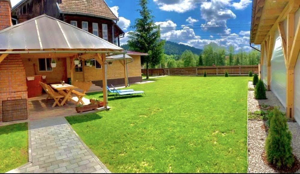 Cabana “Casă de oaspeți Comandău”/ Cazare, ciubăr,saună,teren de joacă