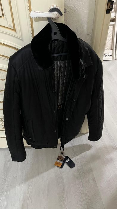 Зим куртка новый