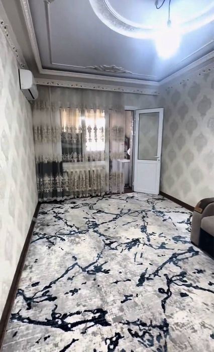 Продается 2в3-комнатная квартира, массив Ахмад Югнаки