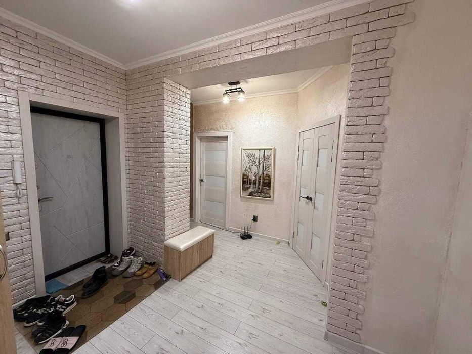 Продам двухуровневую 3 комнатную квартиру клубного типа