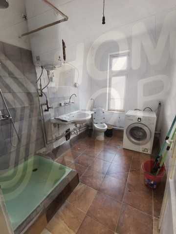 Дава се под наем Етаж от къща в София, Център - 74 кв.м за 459 € - Снимка #3