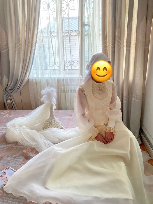 Платье на Узату или сырға салу, беташар