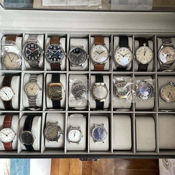 Каса за часовник 44мм