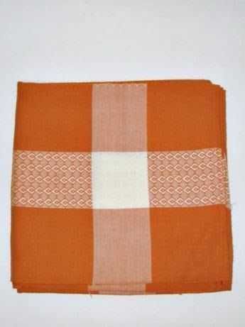 Fata de masa mare, Noua, tesuta manual, cu model în tesatura