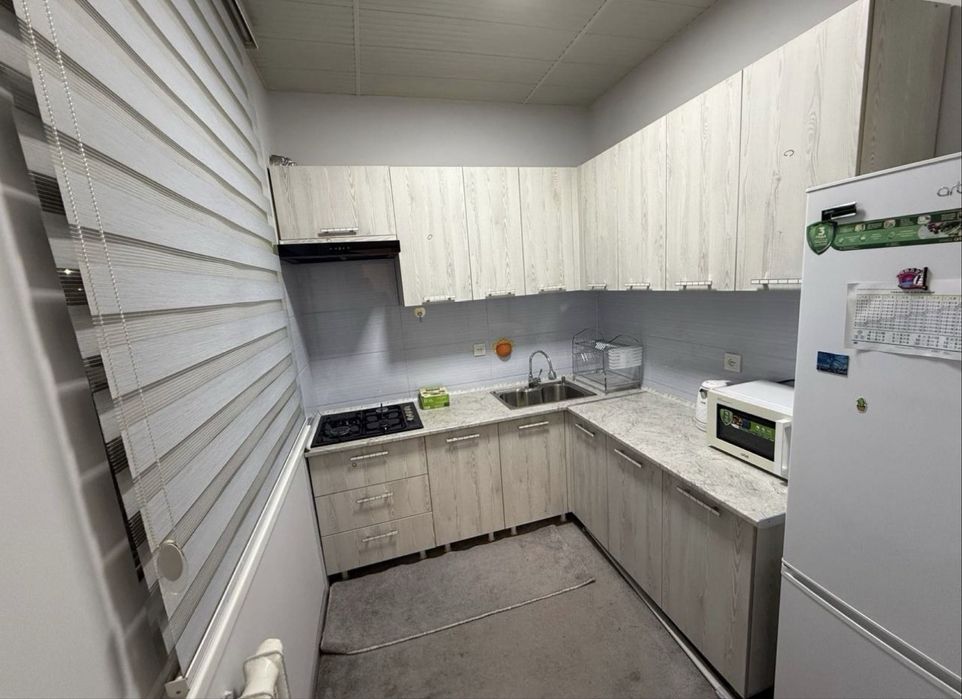 Сдается 2 ком Метро Новза. Предоплата за 3 месяца