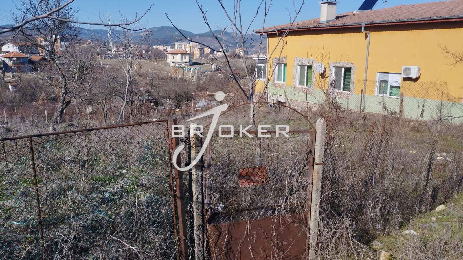 Парцел в Кърджали, област-с.Петлино