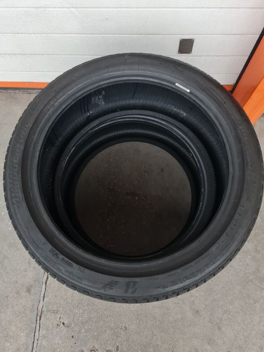 Летни гуми 2 броя BRIDGESTONE Turanza  T005 245 40 R19 дот 2824